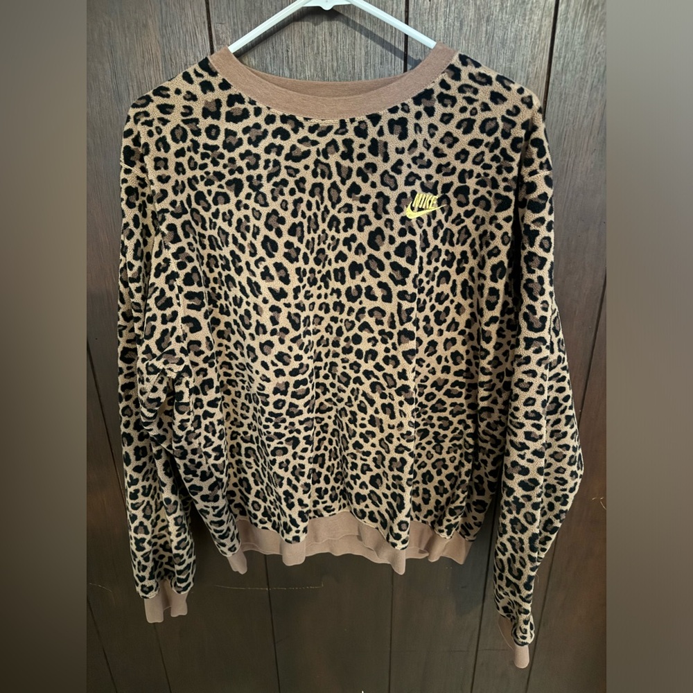 Nike sweatshirt